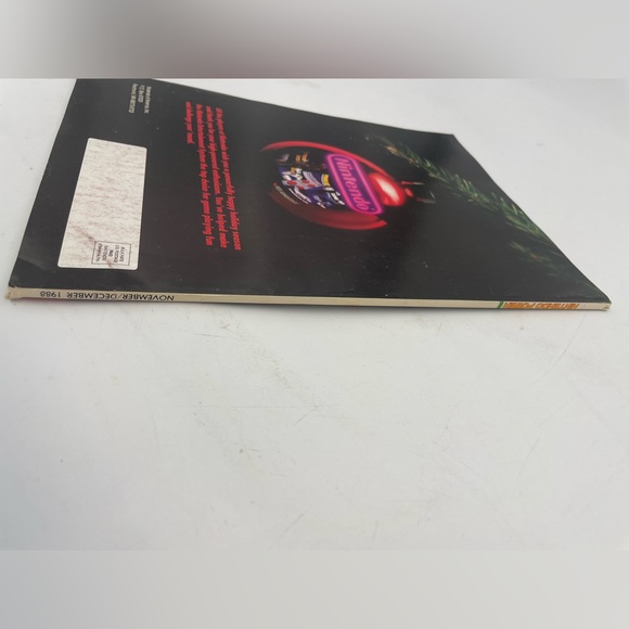 NINTENDO POWER MAGAZINE NOV/DEC 1988 TRACK & FIELD COMPLETE W/ POSTER & INSERTS - Picture 4 of 9